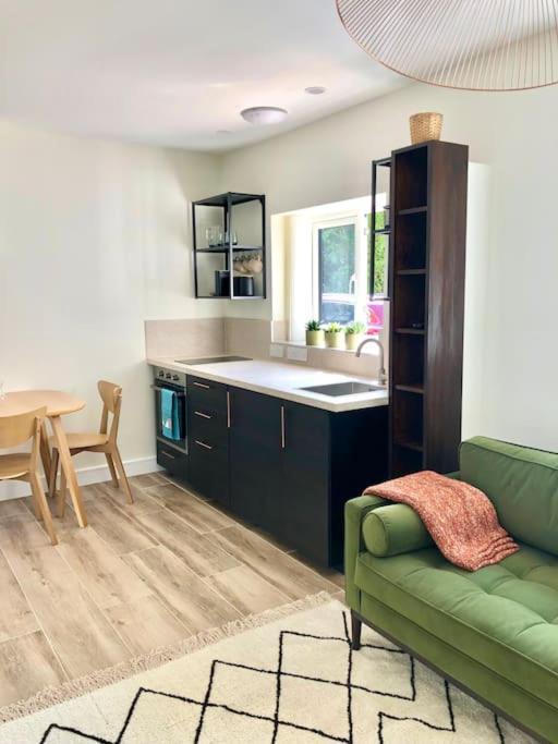 Linden Suite Goring Eksteriør bilde