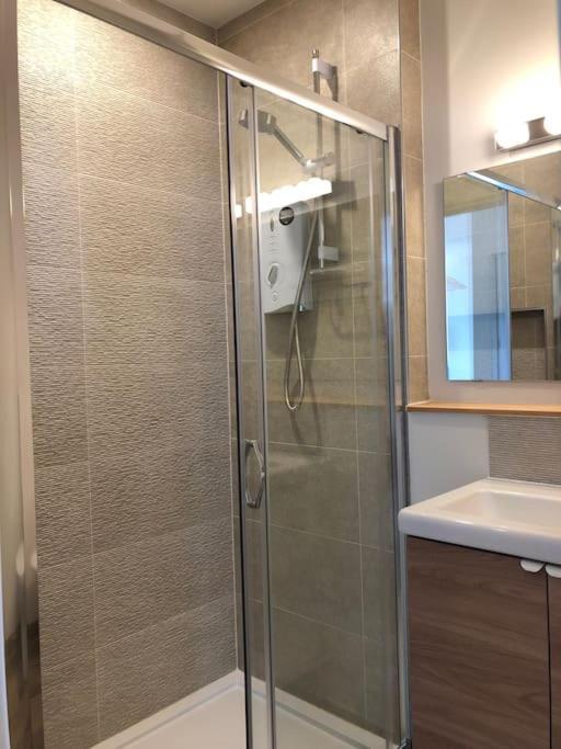 Linden Suite Goring Eksteriør bilde